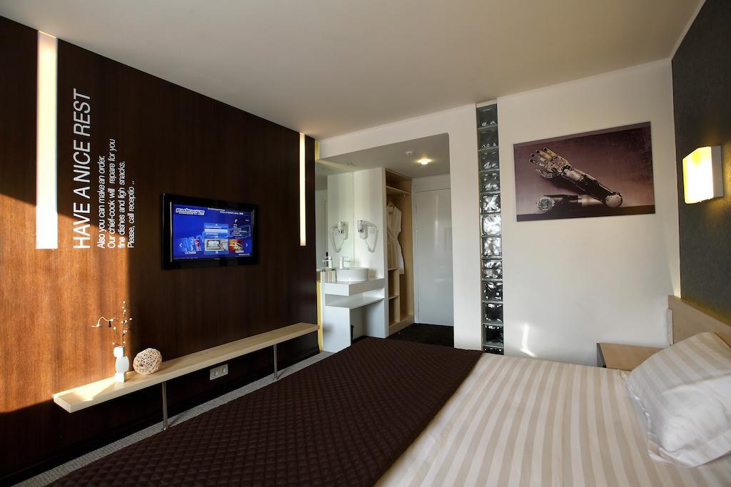 Futuro Hotel Bishkek Camera foto